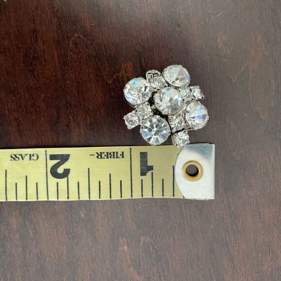 Vintage Rhinestone Cluster Button Clip On Earrings - Picture 6 of 7